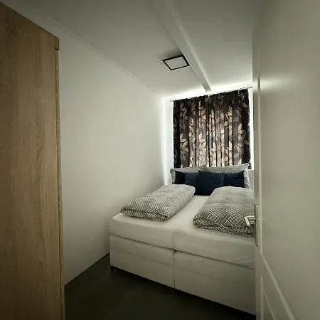 Апартаменты Zentrale Moderne In Линц